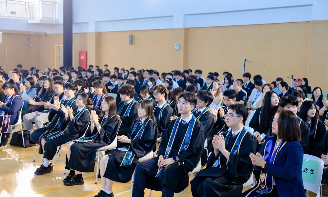 毕业典礼 | 年轮有界 生长无疆 一场没有标准答案的毕业礼插图14,香港DSE,ALEVEL,上海国际高中,DSE,DSE考试