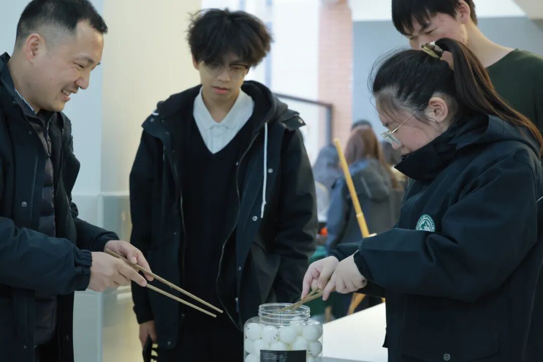 学生活动 | 元宵奇妙夜 解锁校园专属的烟火气插图23,香港DSE,ALEVEL,上海国际高中,DSE,DSE考试