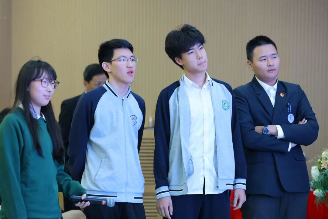 Spelling Bee | 诞生！「Word世界」本届王者出现 第三届Spelling Bee单词比拼大赛实况插图9,香港DSE,ALEVEL,上海国际高中,DSE,DSE考试