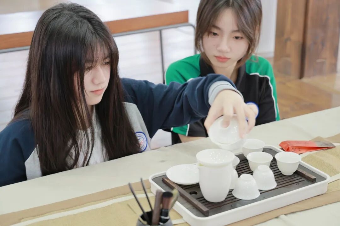 茶艺活动 | 生活不止诗与远方，还有眼前的一盏清茶插图11,香港DSE,ALEVEL,上海国际高中,DSE,DSE考试