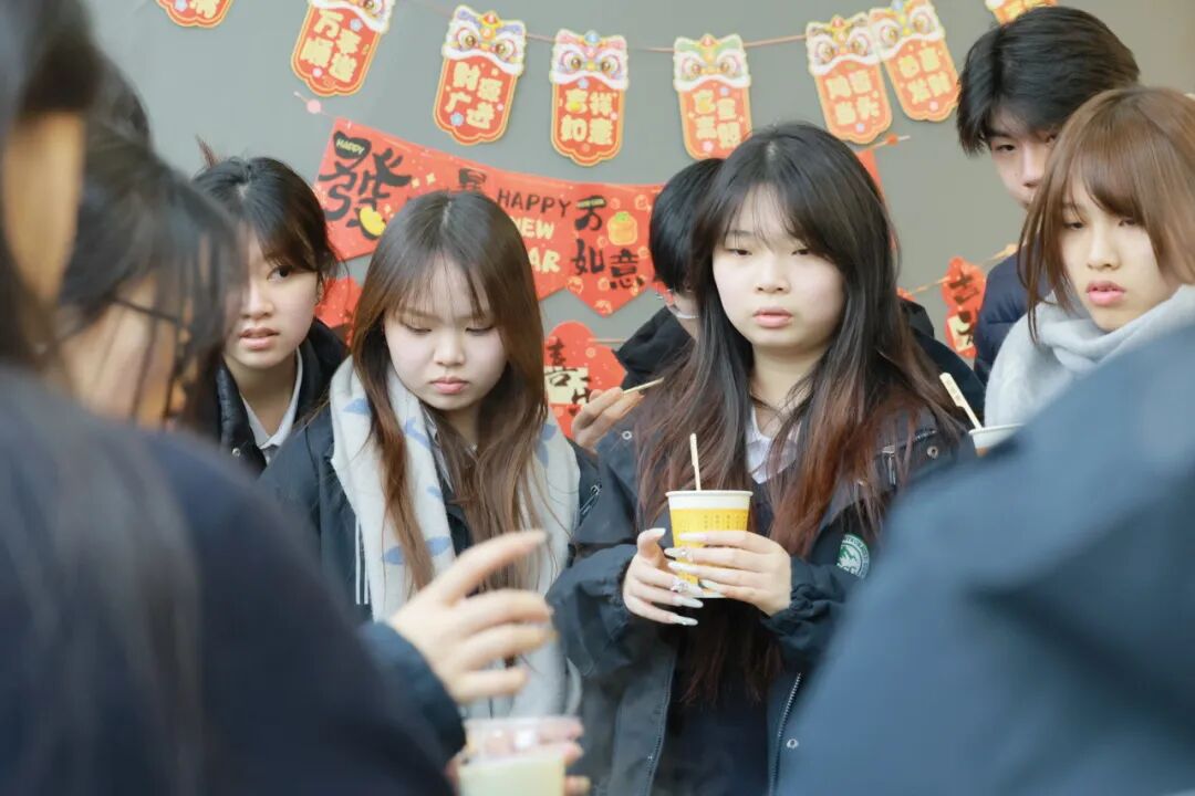 学生活动 | 元宵奇妙夜 解锁校园专属的烟火气插图22,香港DSE,ALEVEL,上海国际高中,DSE,DSE考试