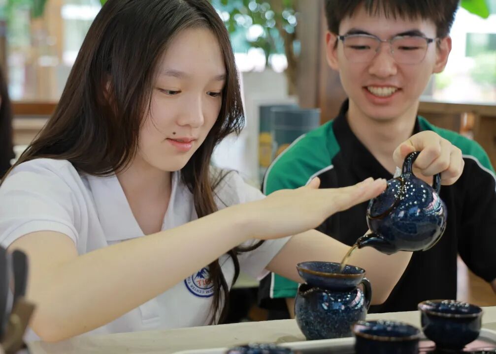 茶艺活动 | 生活不止诗与远方，还有眼前的一盏清茶插图5,香港DSE,ALEVEL,上海国际高中,DSE,DSE考试