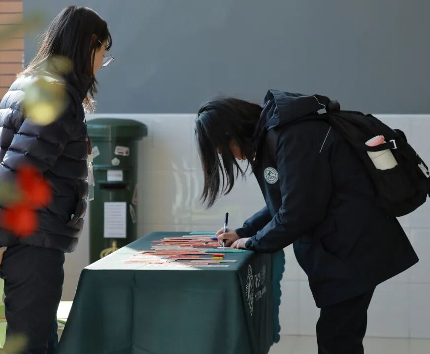 镜头下的TICC开学日，每一帧都是温暖的故事插图9,香港DSE,ALEVEL,上海国际高中,DSE,DSE考试