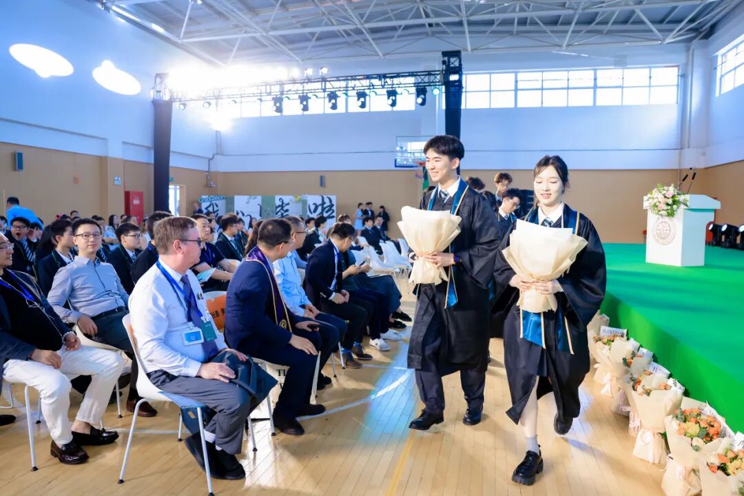 毕业典礼 | 年轮有界 生长无疆 一场没有标准答案的毕业礼插图17,香港DSE,ALEVEL,上海国际高中,DSE,DSE考试