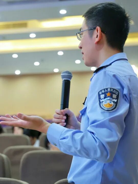 LTTO课堂 | 3448起，3400万，8356万，70%……关乎你我他，一个不容忽视的社会问题插图18,香港DSE,ALEVEL,上海国际高中,DSE,DSE考试