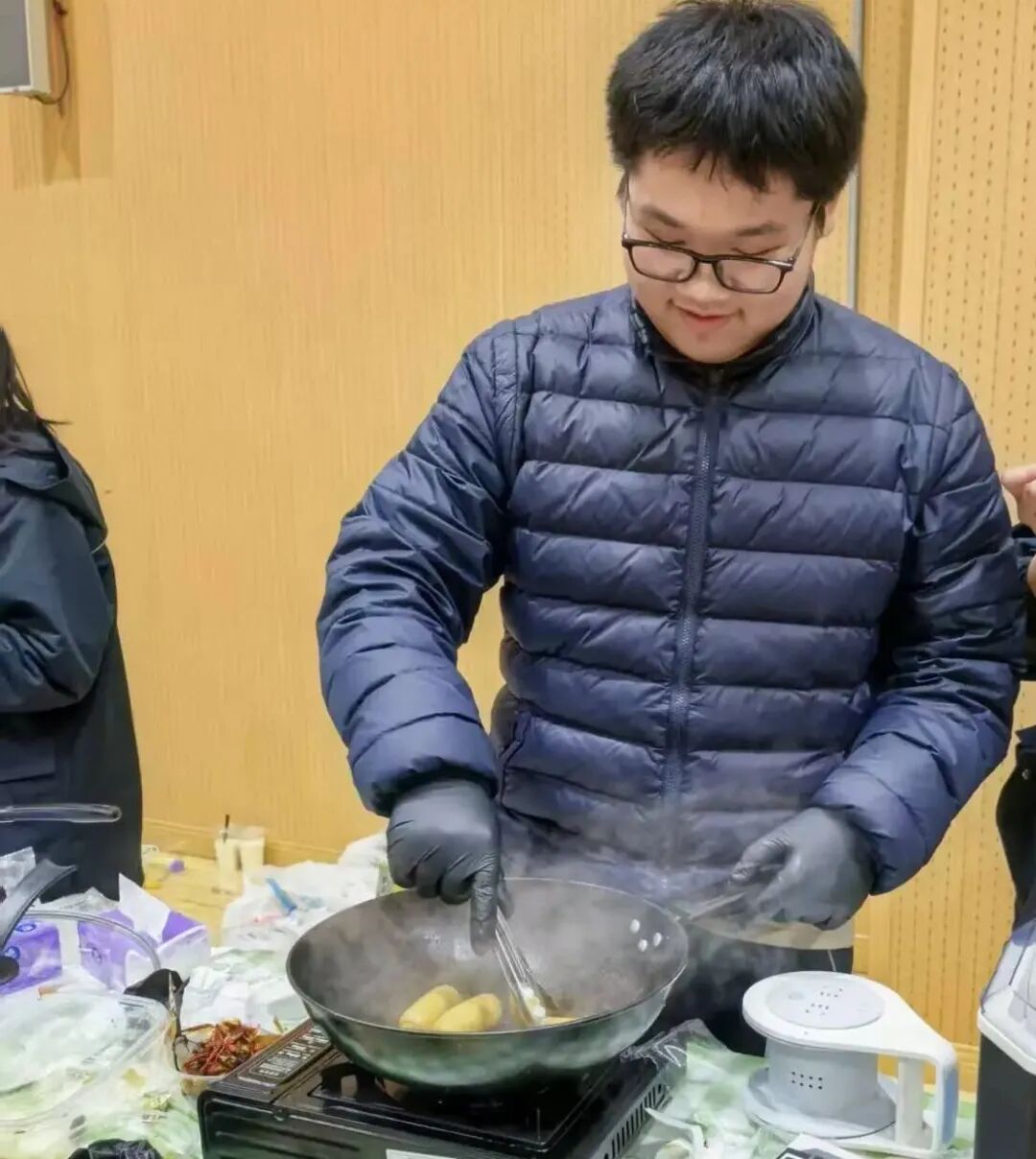 Winter Party | 舞台烟火气×世界美食街，今夜TICC造出流动的乌托邦插图67,香港DSE,ALEVEL,上海国际高中,DSE,DSE考试