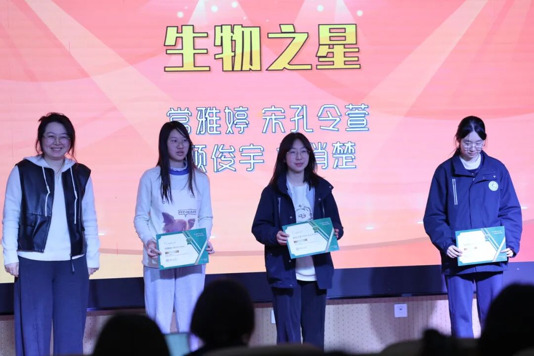 从“法老之蛇”到德育之星：这场期末展，定义了什么是TICC式优秀插图18,香港DSE,ALEVEL,上海国际高中,DSE,DSE考试