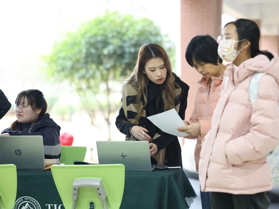 Code Your Growth：在TICC，开学是一场共创实验插图4,香港DSE,ALEVEL,上海国际高中,DSE,DSE考试