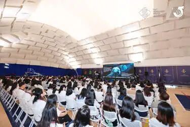 教师发展大会 | 学生放假了，老师又坐回教室当“学生”插图2,香港DSE,ALEVEL,上海国际高中,DSE,DSE考试